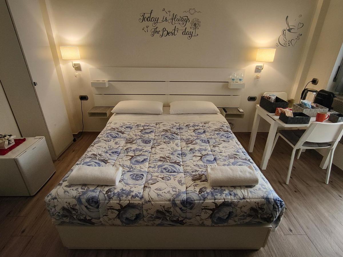 ساليرنو Blue Rose Private Room المظهر الخارجي الصورة